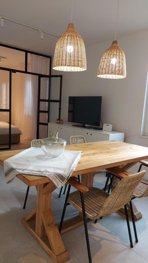 1/2 An Island Apartment Zadar Exterior photo
